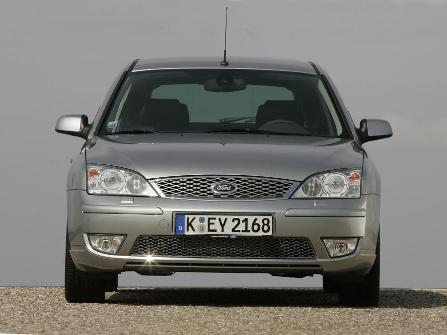  Ford Mondeo Hatchback 2004 года  (фото 5 из 17)